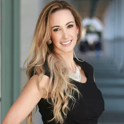 Carla Alvestegui - Fundos Patagónicos